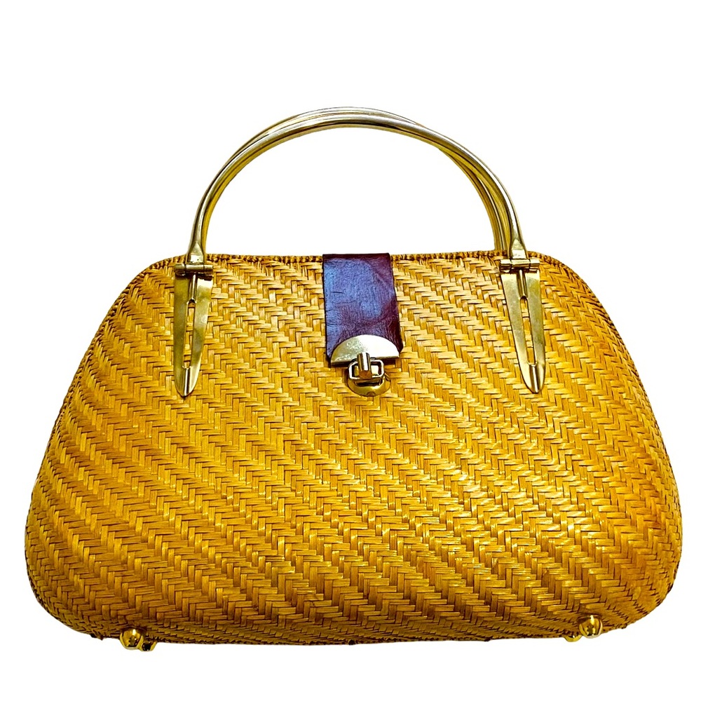 Vintage Woven Rattan Clamshell Handbag